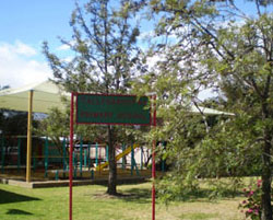 Front view of Tallygaroopna School.